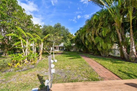 Terreno en venta en North Redington Beach, Florida № 1276549 - foto 22