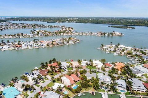 Land in North Redington Beach, Florida № 1276549 - photo 9