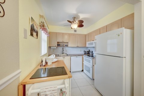 Condo in Delray Beach, Florida, 2 bedrooms  № 973062 - photo 25