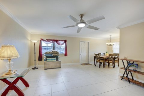 Condominio en venta en Delray Beach, Florida, 2 dormitorios, 81.75 m2 № 973062 - foto 27