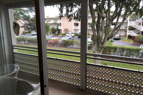 Condominio en venta en Lake Worth, Florida, 2 dormitorios, 100.33 m2 № 973063 - foto 1