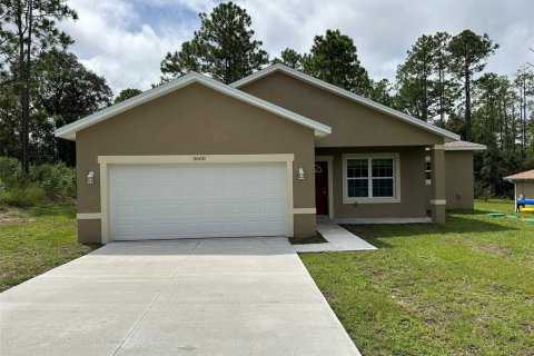 House in Dunnellon, Florida 4 bedrooms, 144.09 sq.m. № 1352827 - photo 1