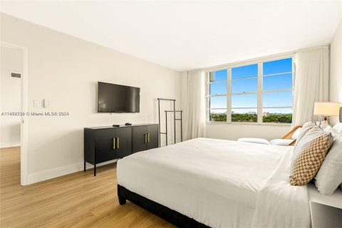 Copropriété à vendre à Miami Beach, Floride: 2 chambres, 95.69 m2 № 1345403 - photo 20