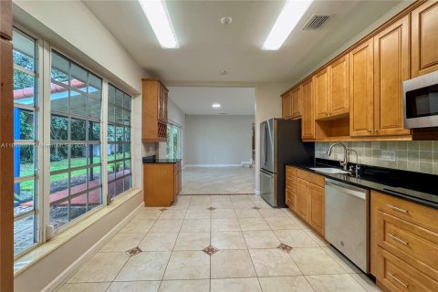 Casa en venta en Miami, Florida, 3 dormitorios, 158.86 m2 № 1374382 - foto 27