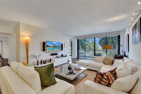 Condominio en venta en Aventura, Florida, 2 dormitorios, 162.58 m2 № 1140806 - foto 11