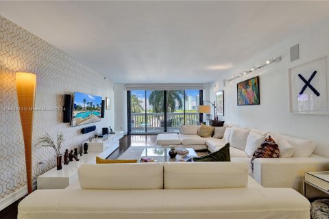 Condominio en venta en Aventura, Florida, 2 dormitorios, 162.58 m2 № 1140806 - foto 4