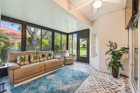 Villa ou maison à vendre à Kissimmee, Floride: 2 chambres, 138.52 m2 № 1264015 - photo 20