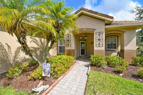 Villa ou maison à vendre à Kissimmee, Floride: 2 chambres, 138.52 m2 № 1264015 - photo 2