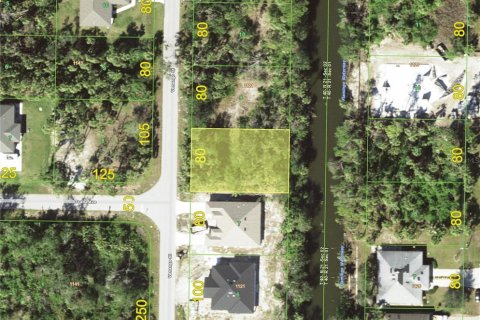 Terreno en venta en Port Charlotte, Florida № 1089944 - foto 1