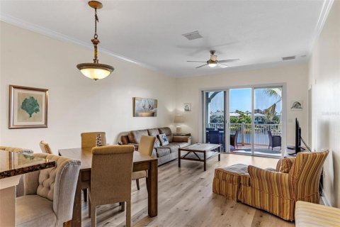 Condominio en venta en Palm Coast, Florida, 3 dormitorios, 124.86 m2 № 504744 - foto 22