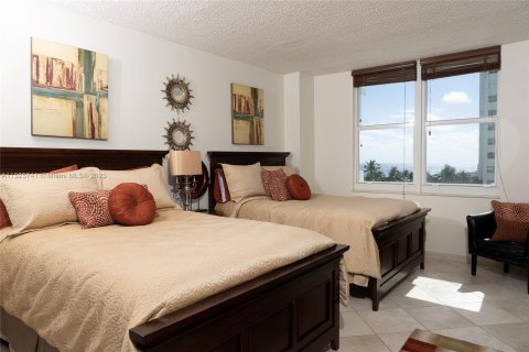 Condominio en venta en Hollywood, Florida, 2 dormitorios, 115.94 m2 № 211647 - foto 24