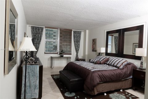 Condominio en venta en Hollywood, Florida, 2 dormitorios, 115.94 m2 № 211647 - foto 26