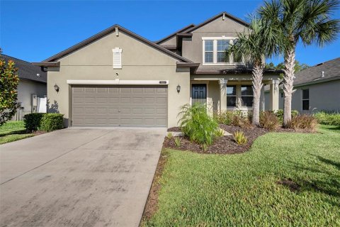 Casa en venta en Land O' Lakes, Florida, 5 dormitorios, 234.95 m2 № 1342450 - foto 2