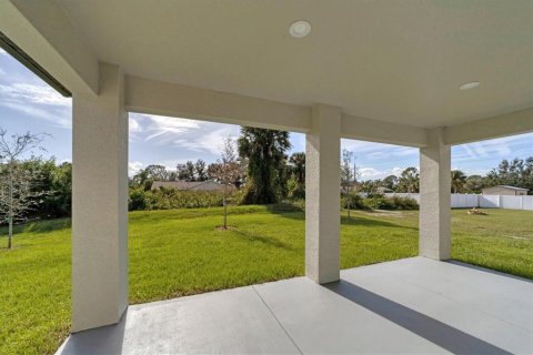 Casa en venta en North Port, Florida, 3 dormitorios, 139.17 m2 № 1202148 - foto 4