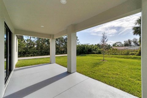 Villa ou maison à vendre à North Port, Floride: 3 chambres, 139.17 m2 № 1202148 - photo 5