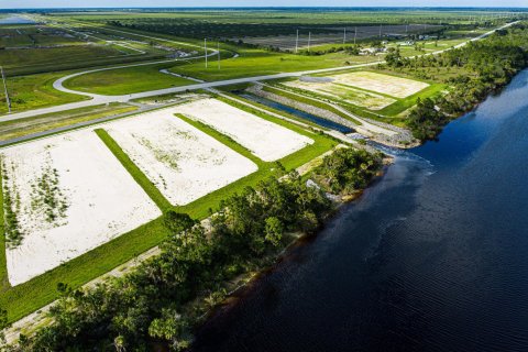 Land in Palm City, Florida № 1146114 - photo 12