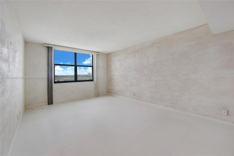 Condominio en venta en Hollywood, Florida, 2 dormitorios, 115.2 m2 № 1372510 - foto 15