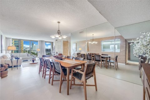 Condominio en venta en Hollywood, Florida, 2 dormitorios, 115.2 m2 № 1372510 - foto 5