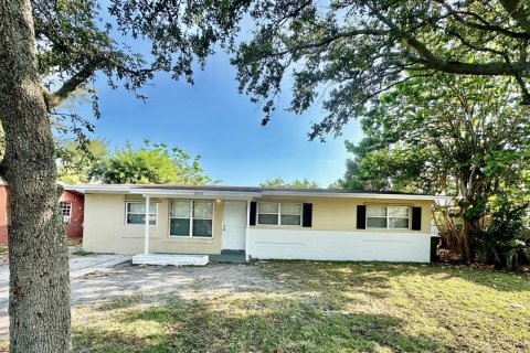 House in Fort Lauderdale, Florida 4 bedrooms, 104.79 sq.m. № 1174865 - photo 4