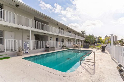 Condo in Fort Lauderdale, Florida, 1 bedroom  № 1174829 - photo 23