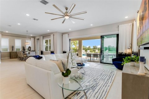 Villa ou maison à vendre à Kissimmee, Floride: 6 chambres, 407.38 m2 № 1287639 - photo 19