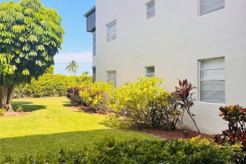 Villa ou maison à vendre à Delray Beach, Floride: 2 chambres, 84.26 m2 № 1216279 - photo 17