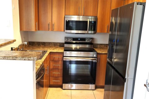 Condo in Delray Beach, Florida, 2 bedrooms  № 1216276 - photo 5