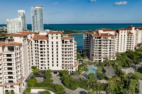 Apartment in PALAZZO DELLA LUNA in Miami Beach, Florida 4 bedrooms, 442 sq.m. № 26590 - photo 5