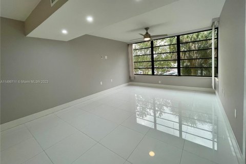 Condominio en venta en Davie, Florida, 2 dormitorios, 128.67 m2 № 908526 - foto 14