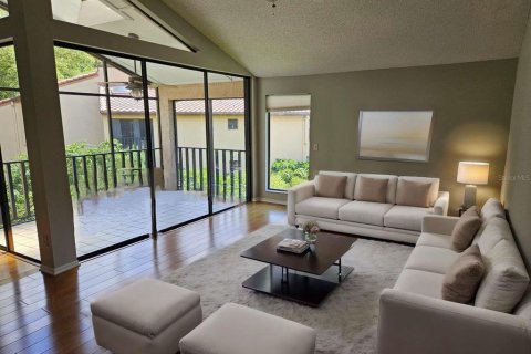 Condominio en venta en Orlando, Florida, 3 dormitorios, 135.64 m2 № 1289928 - foto 2