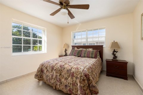 Casa en venta en Tavernier, Florida, 4 dormitorios, 173.54 m2 № 983514 - foto 25
