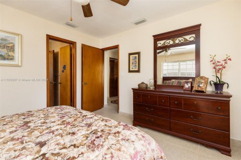 Casa en venta en Tavernier, Florida, 4 dormitorios, 173.54 m2 № 983514 - foto 26