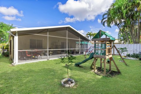 Villa ou maison à vendre à Deerfield Beach, Floride: 4 chambres, 151.43 m2 № 1096687 - photo 8