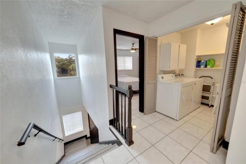 Townhouse in Tampa, Florida 3 bedrooms, 149.57 sq.m. № 964533 - photo 29