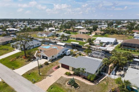 Villa ou maison à louer à Englewood, Floride: 2 chambres, 107.77 m2 № 444790 - photo 7