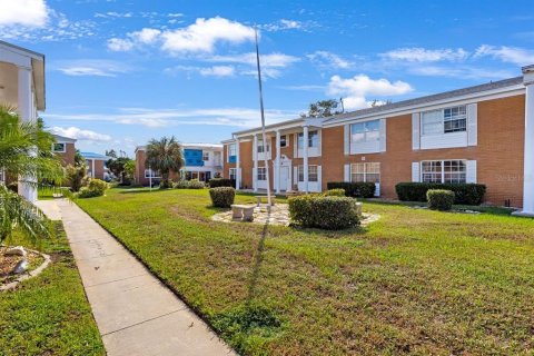 Condominio en venta en Port Charlotte, Florida, 2 dormitorios, 95.13 m2 № 791164 - foto 1