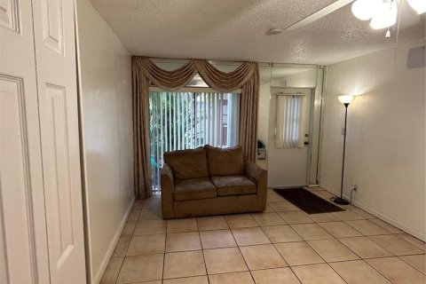 Copropriété à vendre à Coral Springs, Floride: 2 chambres, 69.96 m2 № 1141201 - photo 6