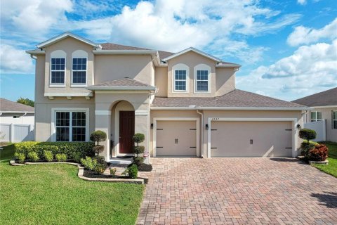 Casa en venta en Apopka, Florida, 4 dormitorios, 334.45 m2 № 1340872 - foto 1