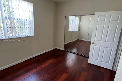 Adosado en venta en Plantation, Florida, 2 dormitorios, 118.91 m2 № 1173391 - foto 11