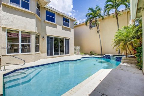 Casa en venta en Boca Raton, Florida, 5 dormitorios, 277.5 m2 № 1360216 - foto 9