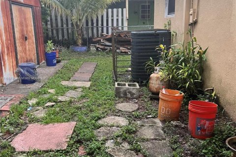 Casa en venta en Miami Gardens, Florida, 3 dormitorios, 114.64 m2 № 1360218 - foto 12