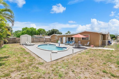 Villa ou maison à vendre à Margate, Floride: 3 chambres, 205.41 m2 № 1189918 - photo 3