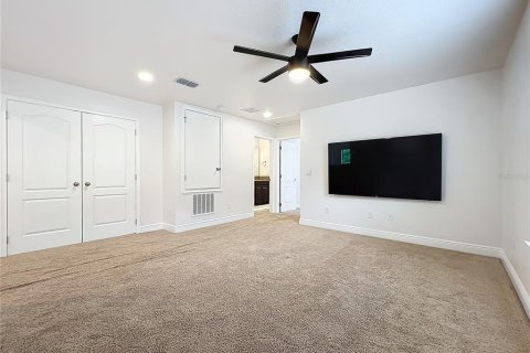 Casa en venta en Orlando, Florida, 5 dormitorios, 289.67 m2 № 1091217 - foto 28