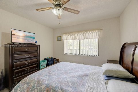 Copropriété à vendre à Tamarac, Floride: 2 chambres, 106.09 m2 № 1215296 - photo 27