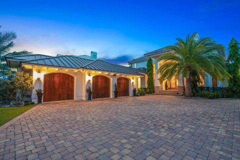 Villa ou maison à vendre à Jupiter, Floride: 5 chambres, 328.32 m2 № 1185517 - photo 20