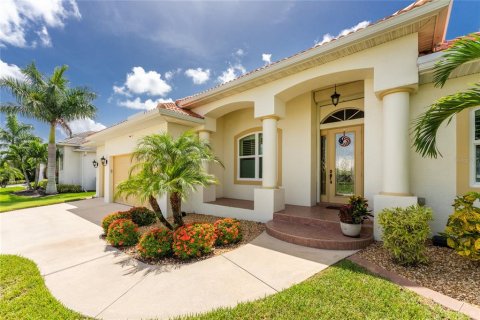 Casa en venta en Punta Gorda, Florida, 3 dormitorios, 207.73 m2 № 1354960 - foto 5