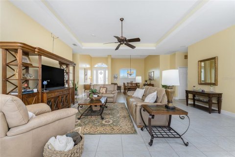 Casa en venta en Punta Gorda, Florida, 3 dormitorios, 207.73 m2 № 1354960 - foto 9