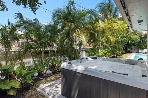 Villa ou maison à vendre à Fort Lauderdale, Floride: 3 chambres, 161.37 m2 № 1132155 - photo 24