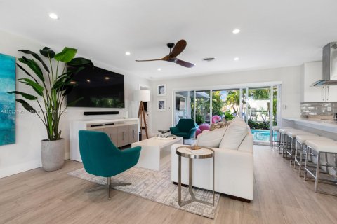 Villa ou maison à vendre à Fort Lauderdale, Floride: 3 chambres, 161.37 m2 № 1132155 - photo 1