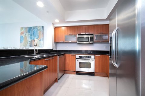 Condominio en venta en North Miami, Florida, 3 dormitorios, 167.32 m2 № 72687 - foto 15
